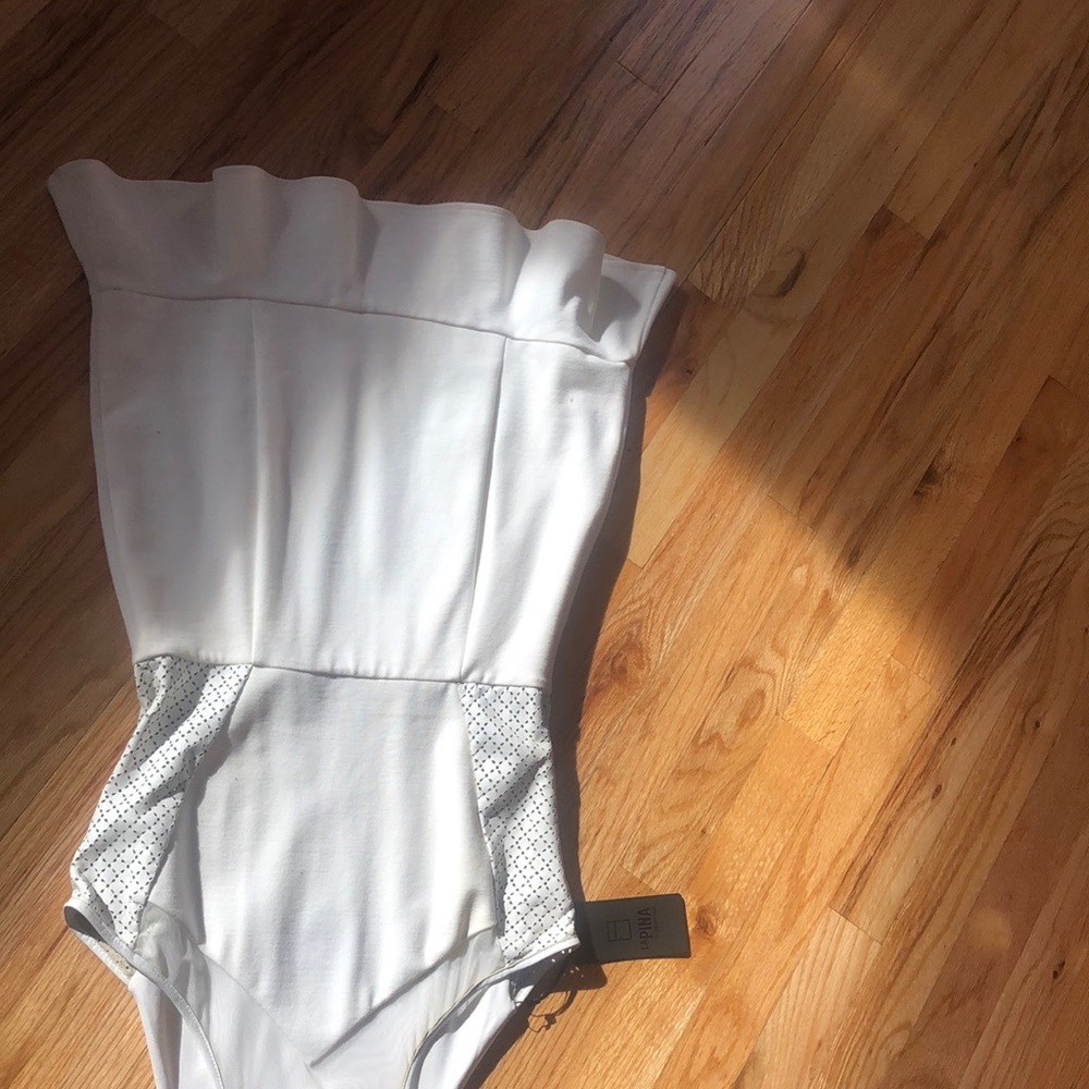 Dress - Picture 3 of 4